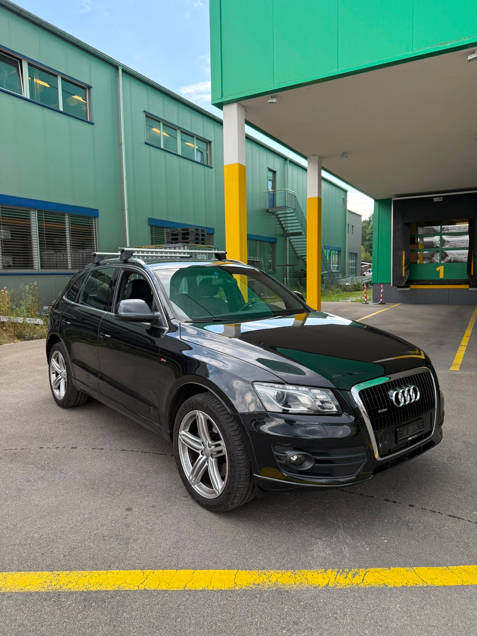 AUDI Q5 3.0 TDI quattro S-tronic-image-0