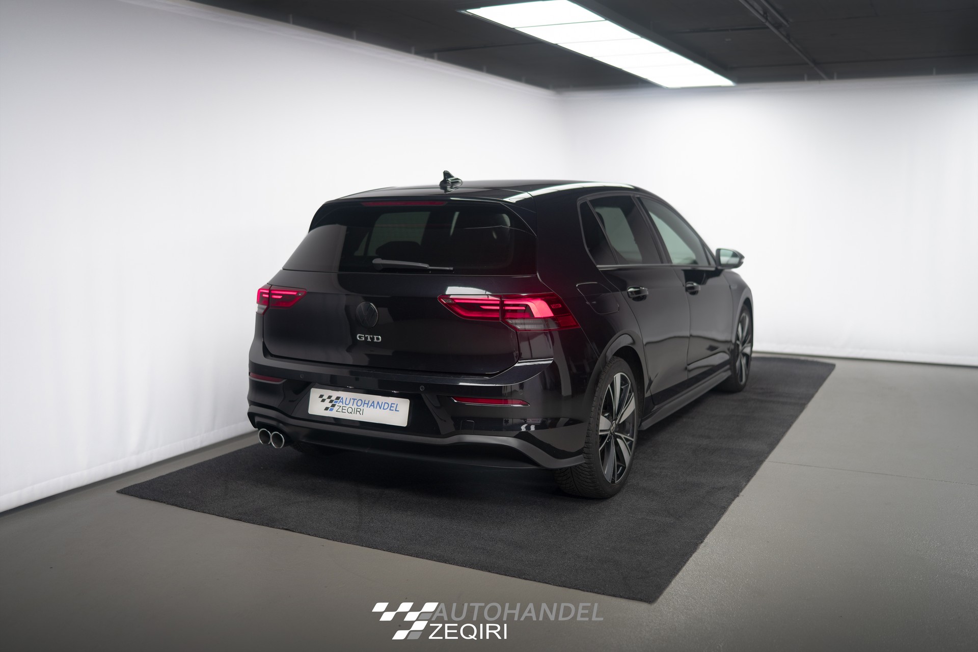 VW Golf 2.0 TDI GTD DSG-image-4