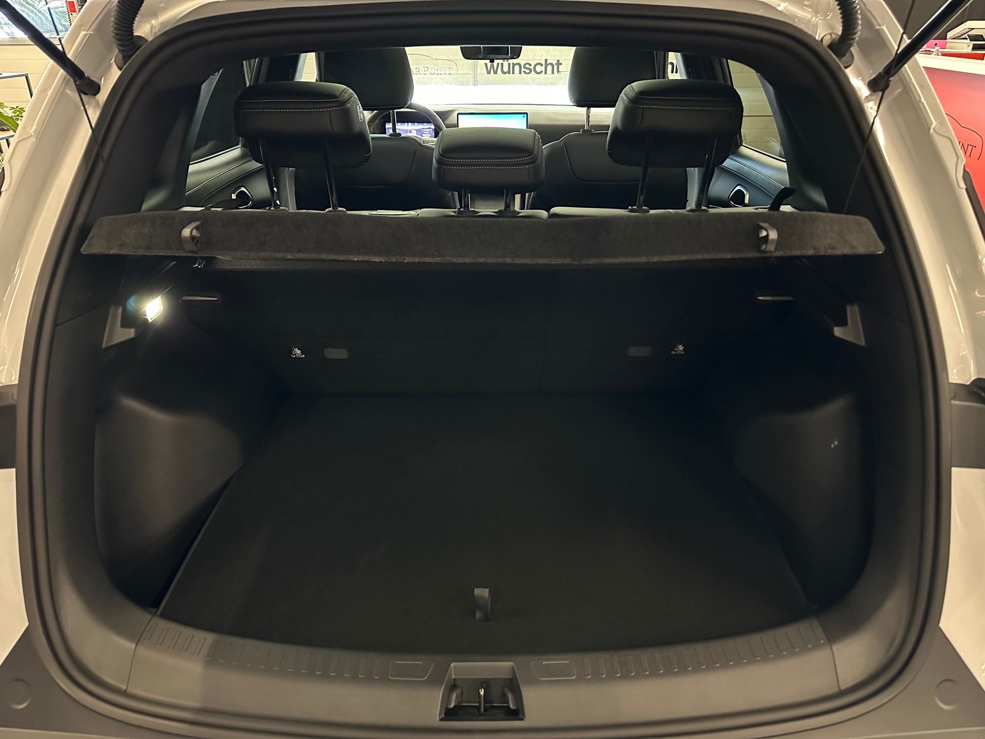 BYD Atto 2 DM-i Boost-image-41