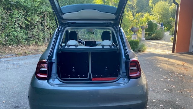 FIAT 500 La Prima Berlina Elektro-image-5