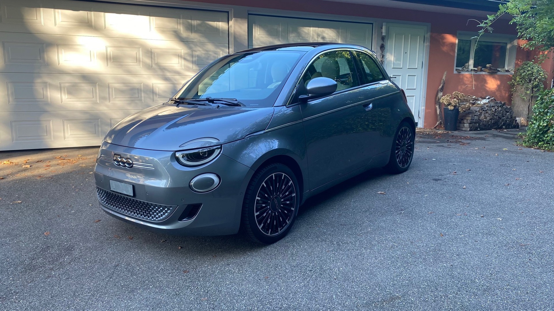 FIAT 500 La Prima Berlina Elektro-image-1