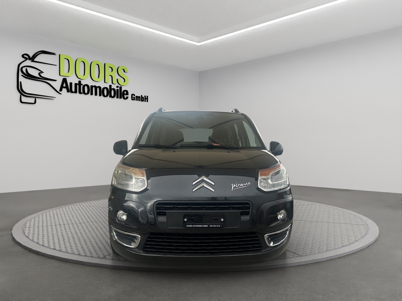 CITROEN C3 Picasso 1.4i 16V Essentiel (X)-showroom-element-1