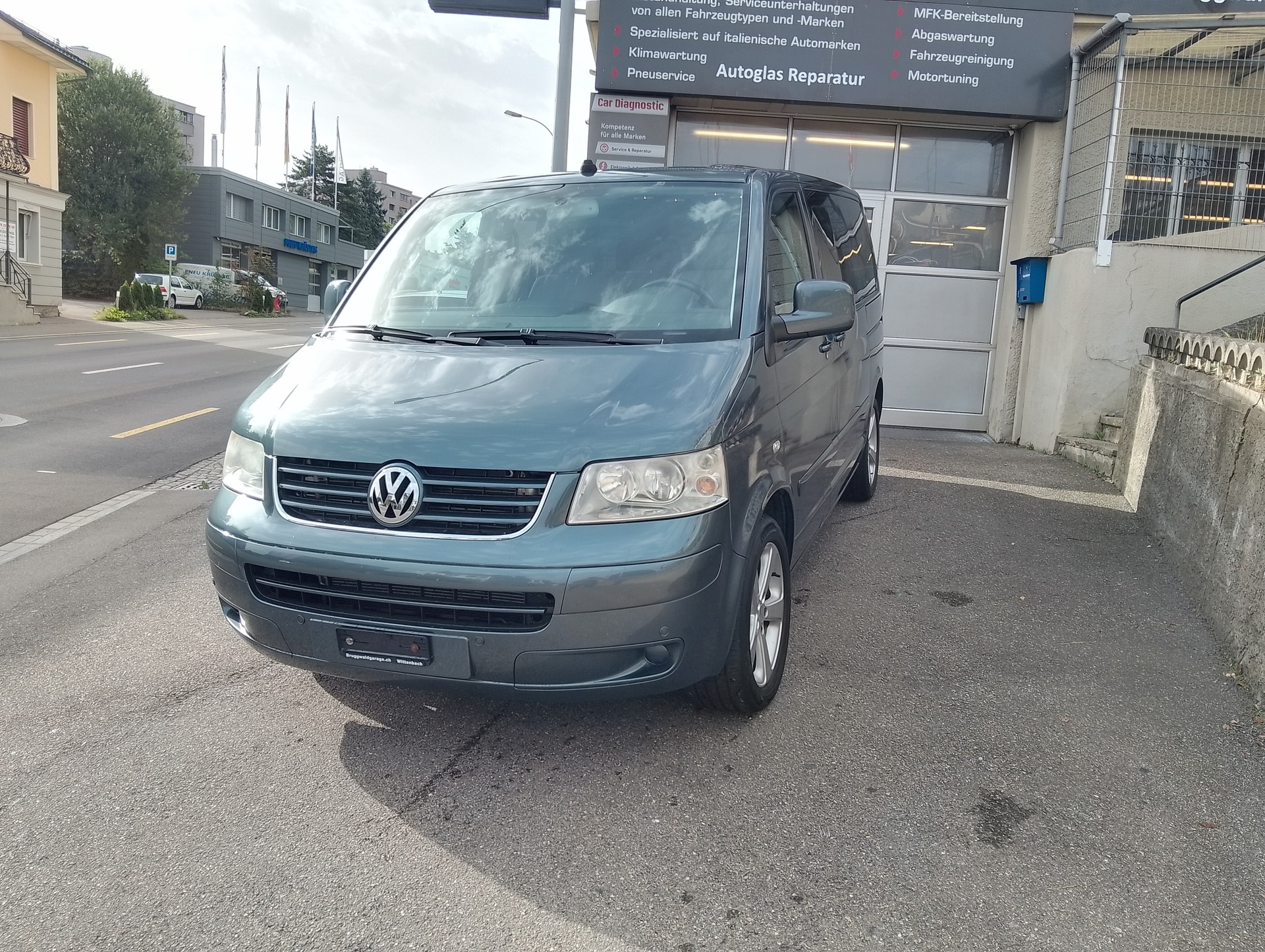 VW T5 Multivan Comfortline 2.5 TDI 4M-image-1