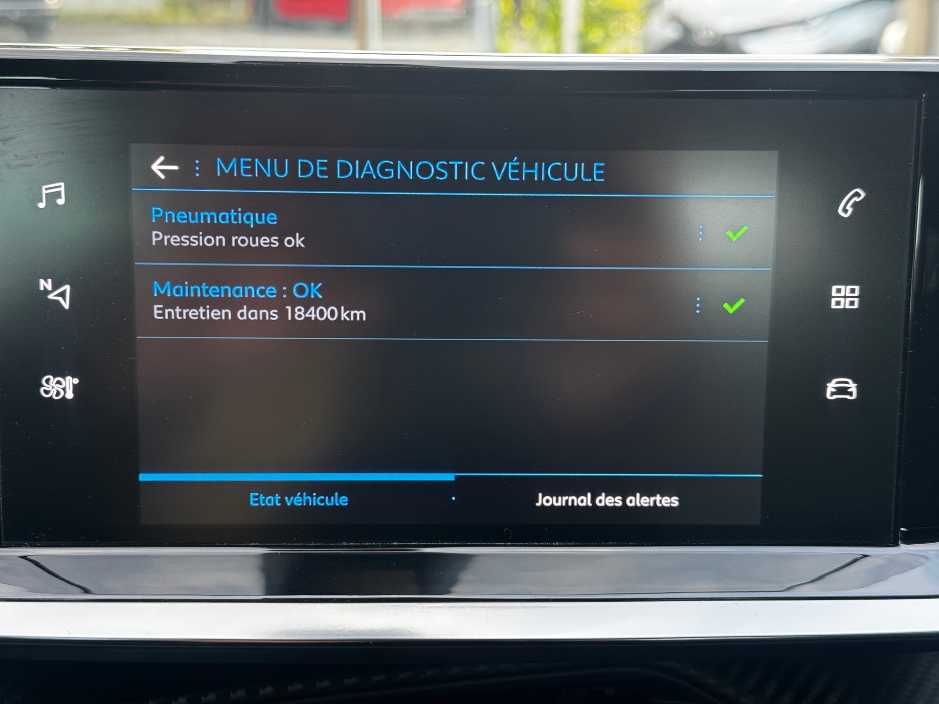 PEUGEOT 2008 1.2 PureTech Active Pack-image-15