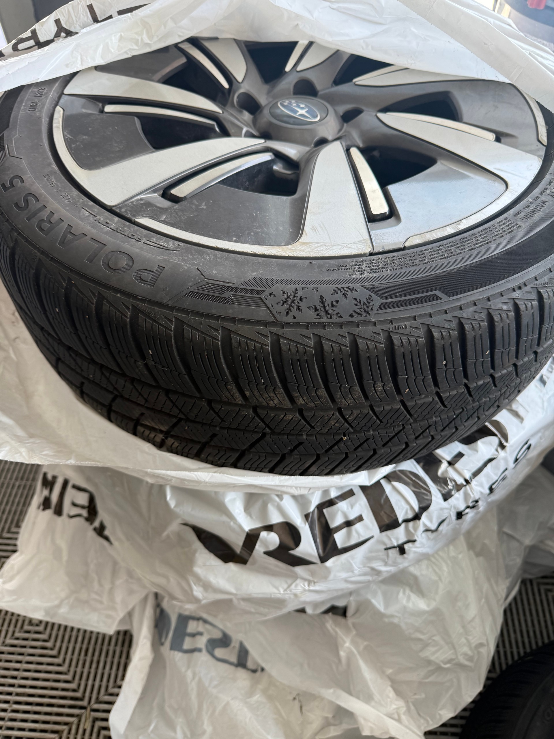 SUBARU Levorg 1.6 DT Advantage AWD Lineartronic-image-11