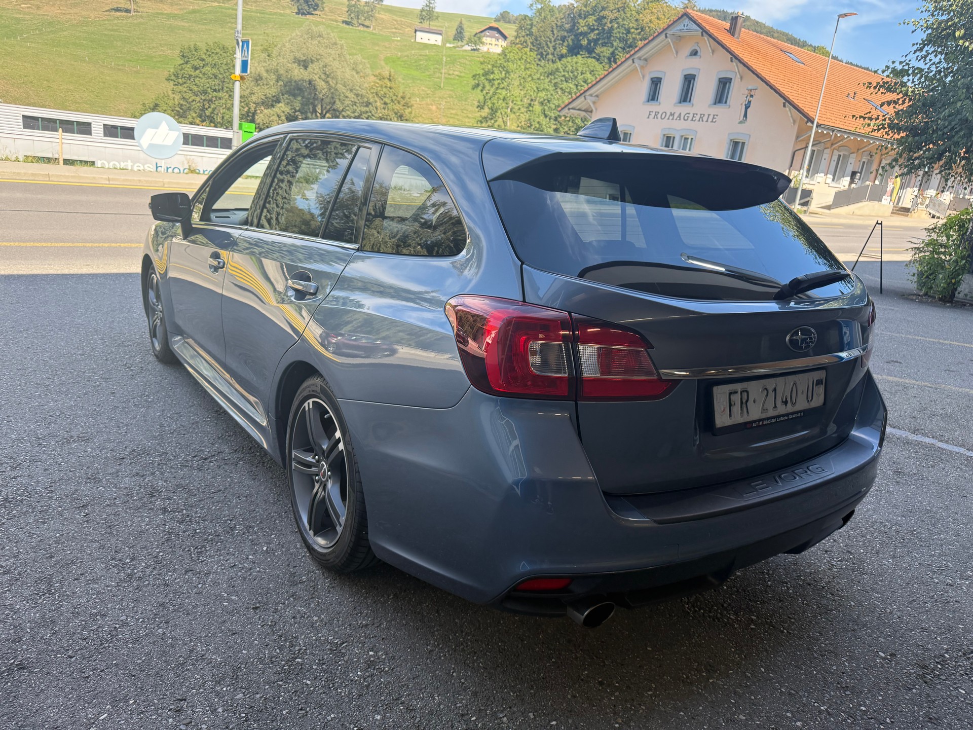 SUBARU Levorg 1.6 DT Advantage AWD Lineartronic-image-6