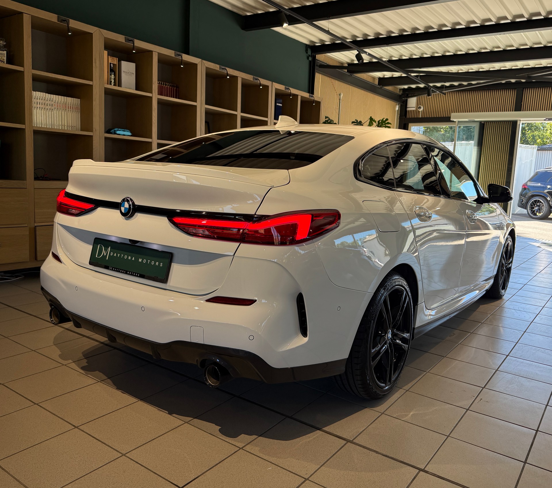 BMW 218d Gran Coupé M Sport Steptronic-image-3