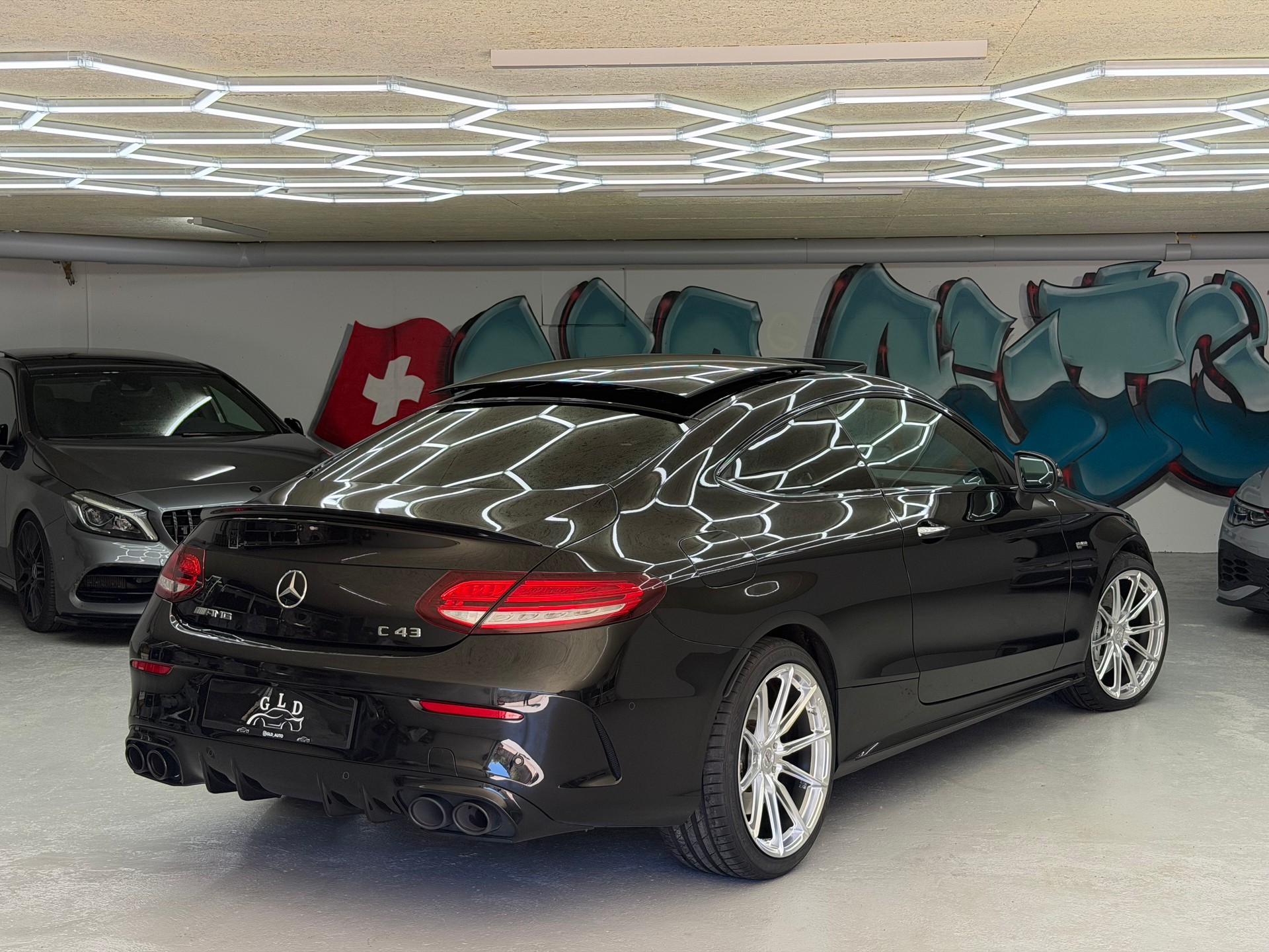 MERCEDES-BENZ C 43 AMG 4Matic 9G-tronic *CH / 19’ silver wheels*-image-6