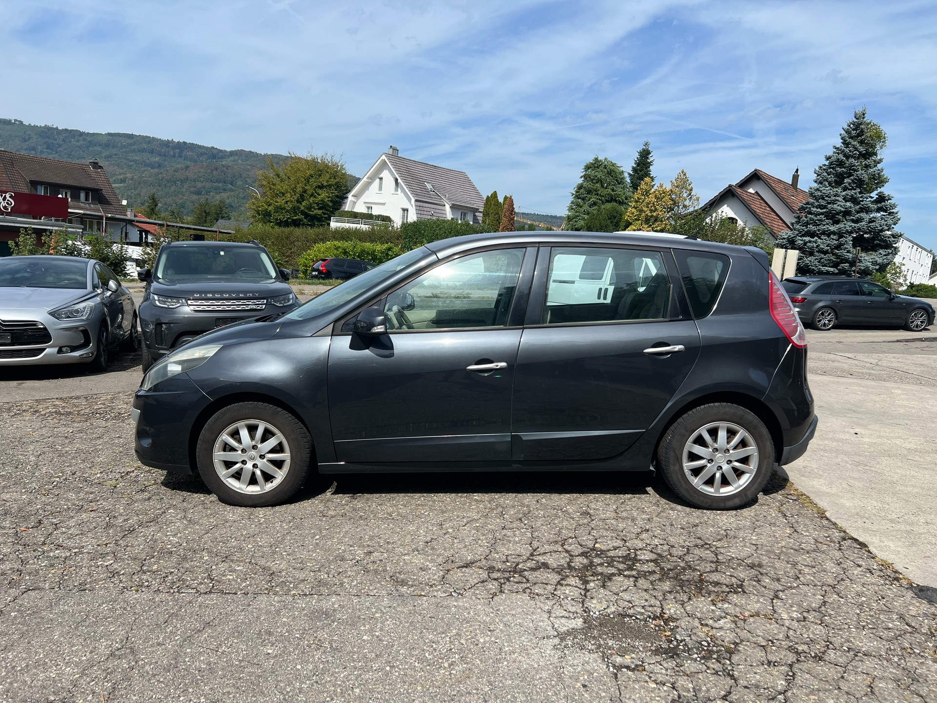 RENAULT Scénic 2.0 16V Privilège X-Tronic CVT-image-1