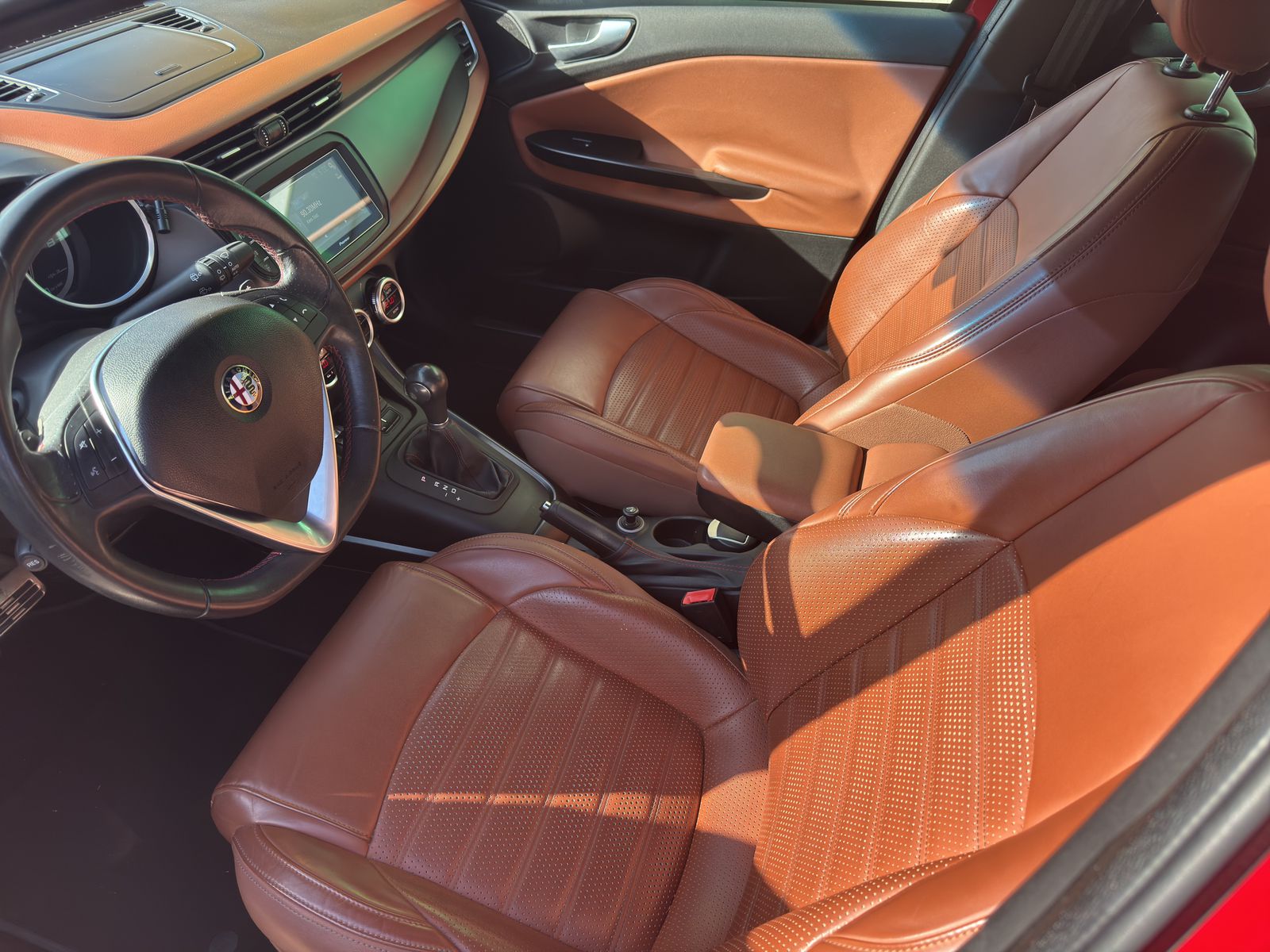ALFA ROMEO Giulietta 1750 TBi Quadrifoglio Verde TCT-image-6