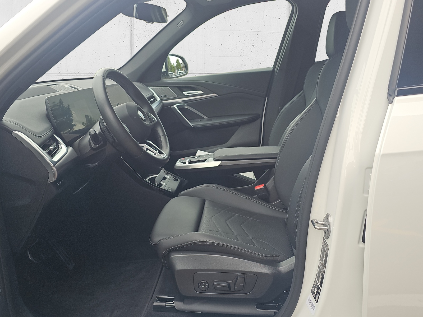 BMW X1 xDrive 23d 48V M Sport-image-9