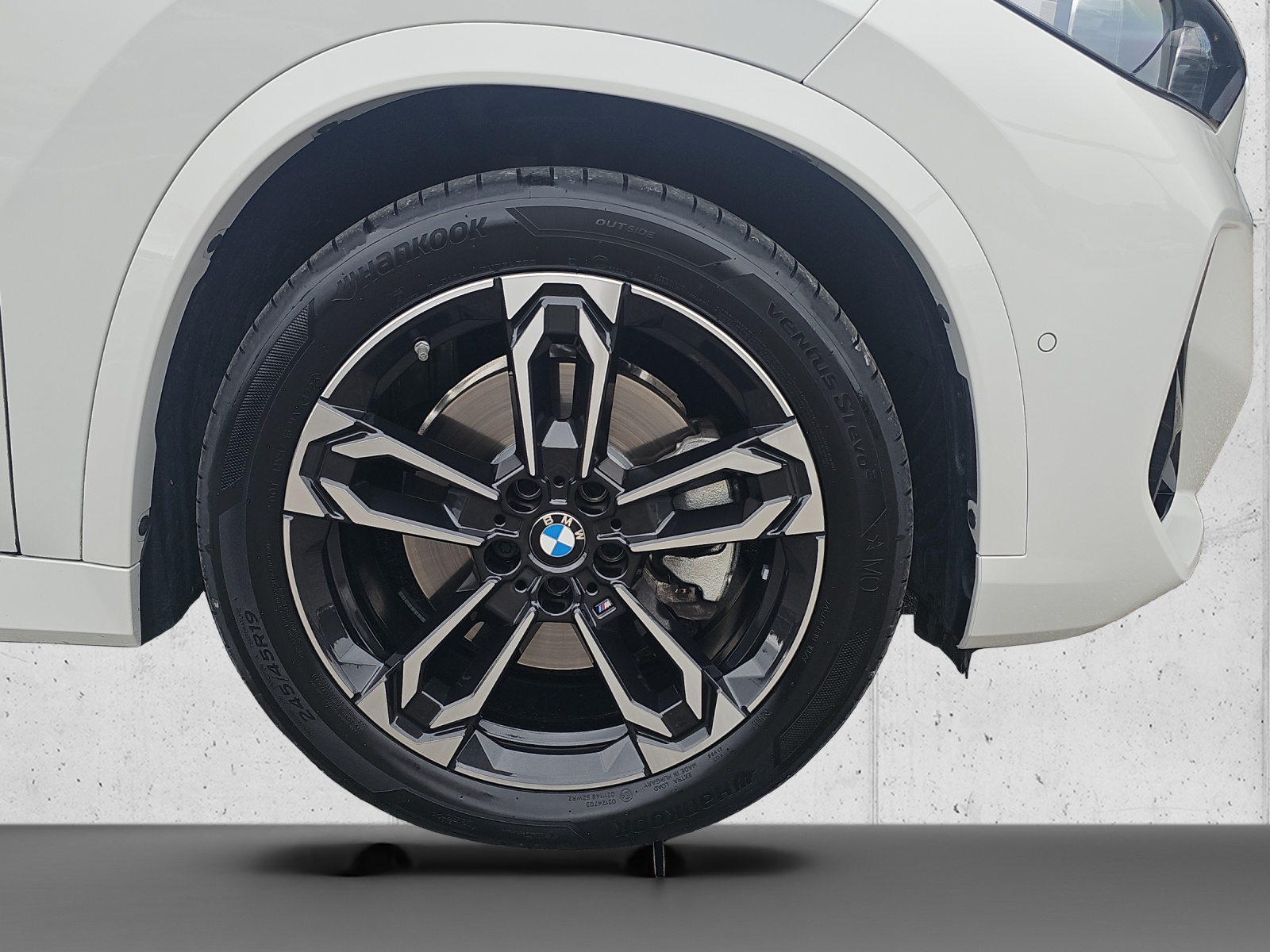 BMW X1 xDrive 23d 48V M Sport-image-8