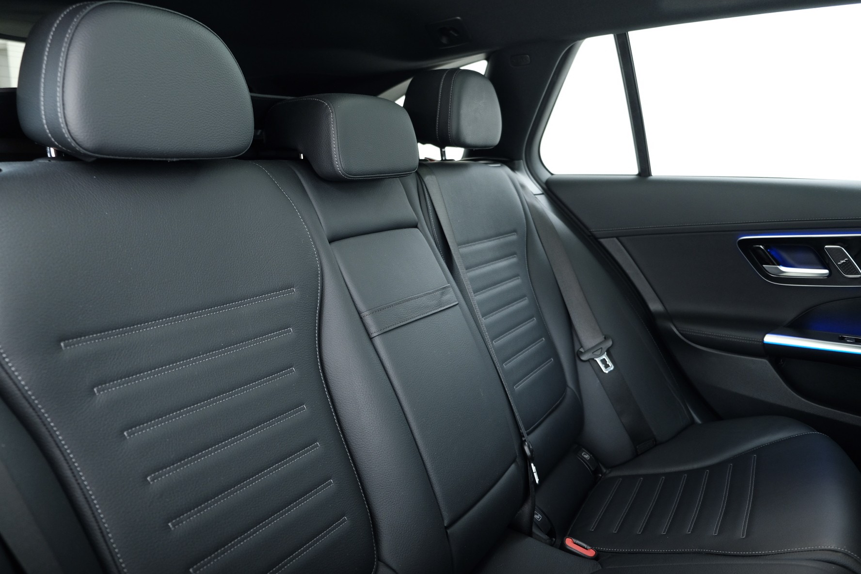 MERCEDES-BENZ C 43 AMG 4matic S206-image-2