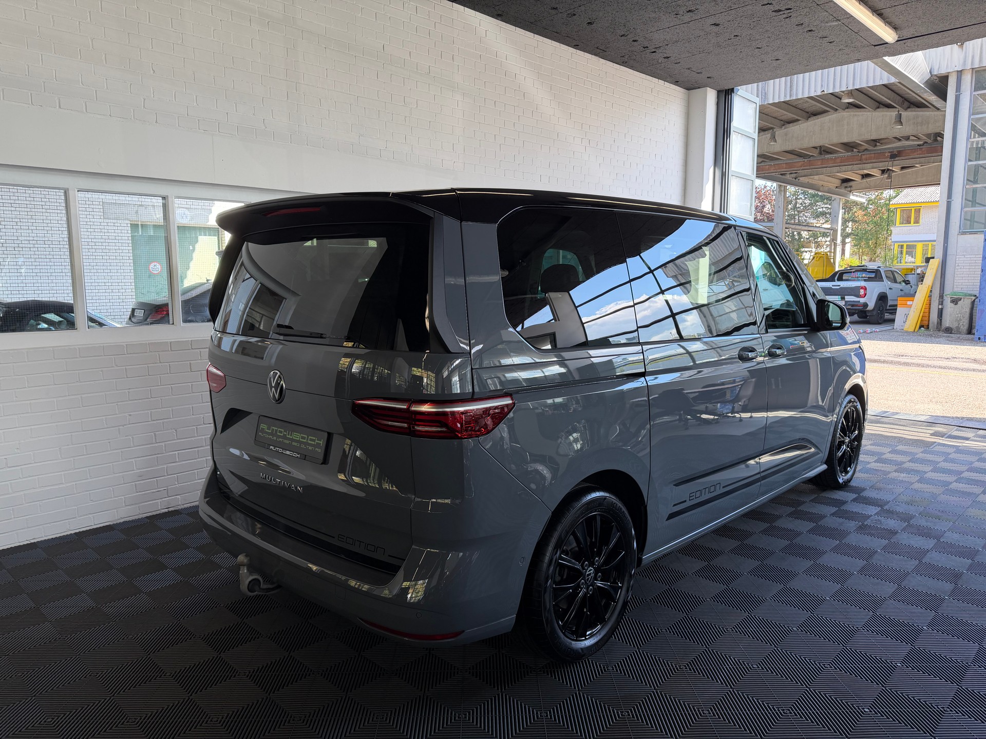 VW Multivan 2.0 TDI * EDITION * Life DSG-showroom-element-2