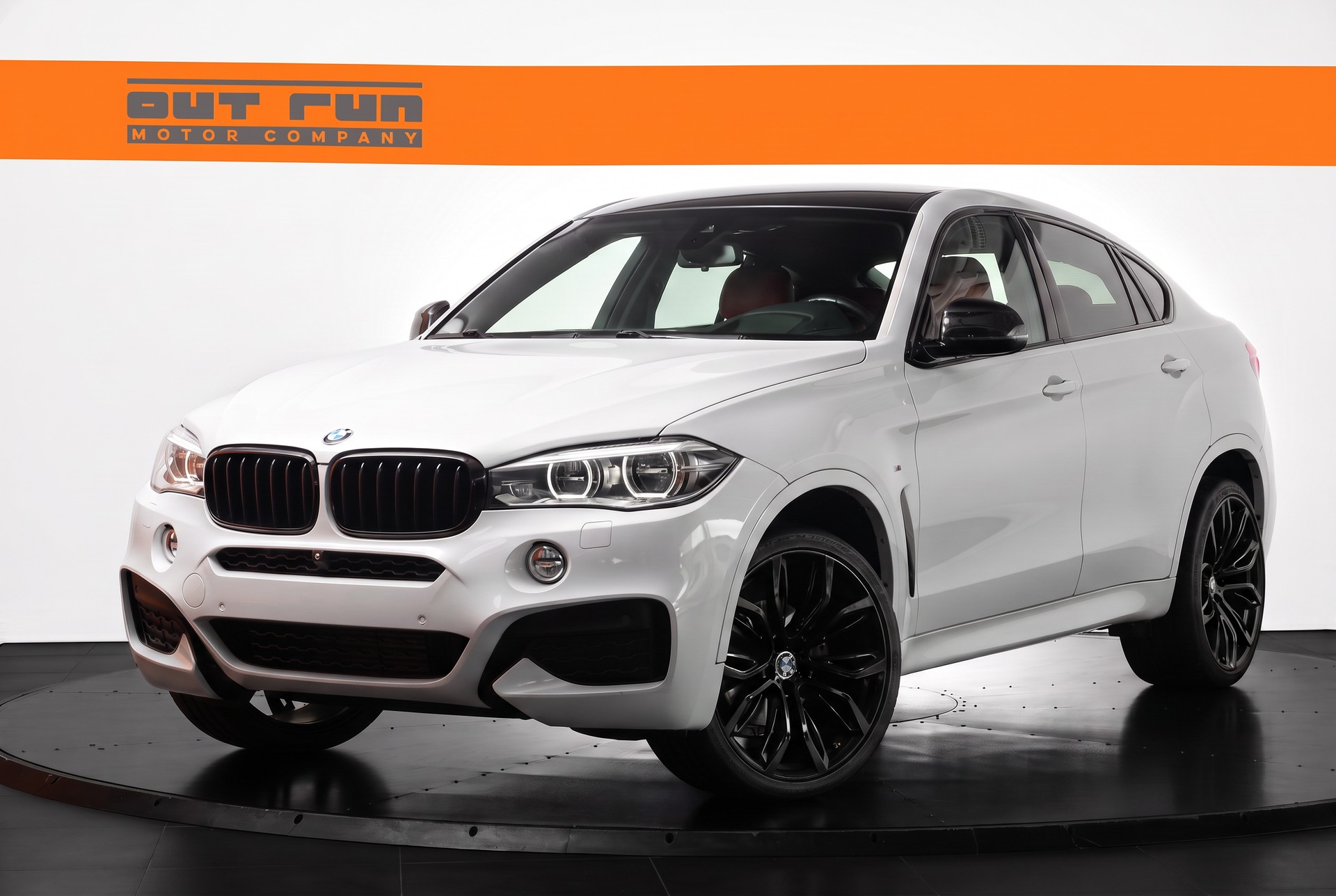 BMW X6 xDrive 30d M Sport * Attelage * HUD * Harman-Kardon-image-0