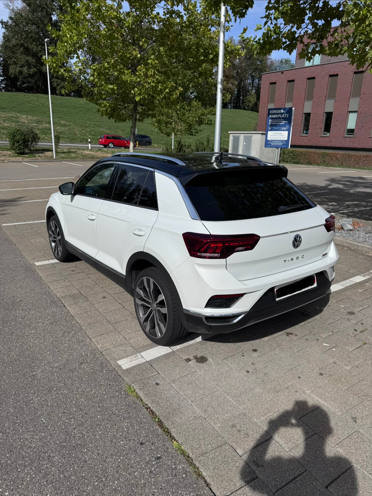 VW 2.0 TSI Sport DSG 4motion-image-3