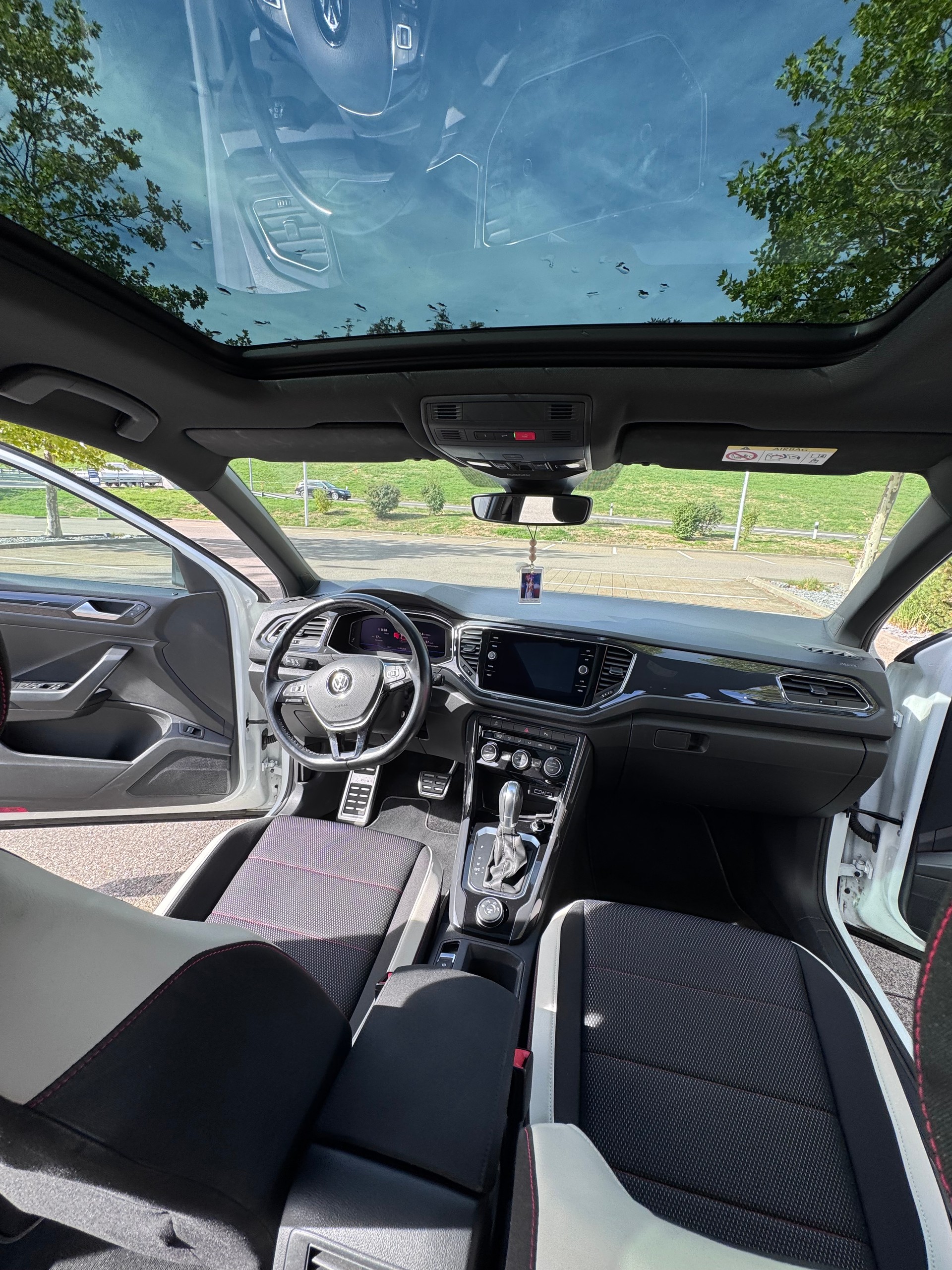 VW 2.0 TSI Sport DSG 4motion-image-4