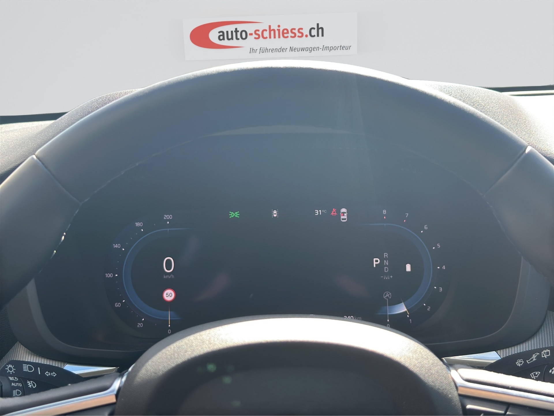 VOLVO XC60 B5 Benzin Mild Hybrid AWD Core Geartronic-image-11