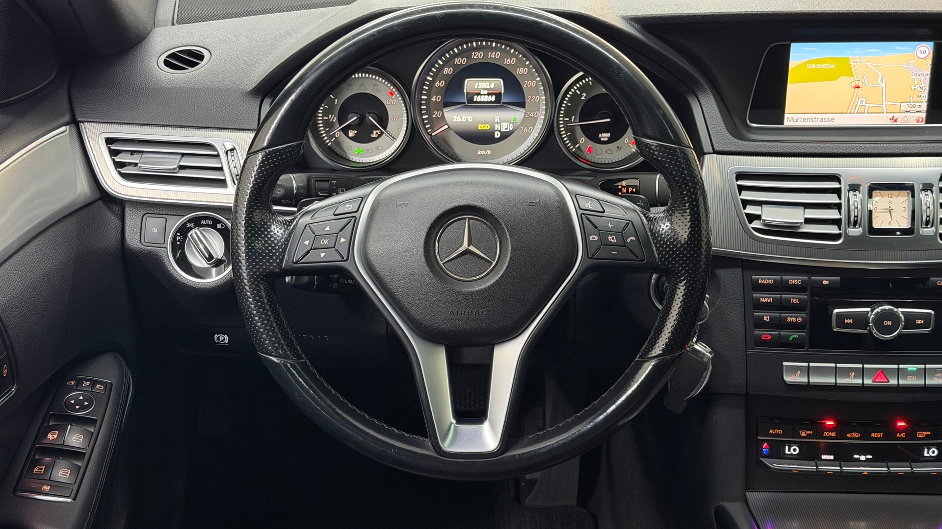 MERCEDES-BENZ E 220 CDI Avantgarde 7G-Tronic-image-9