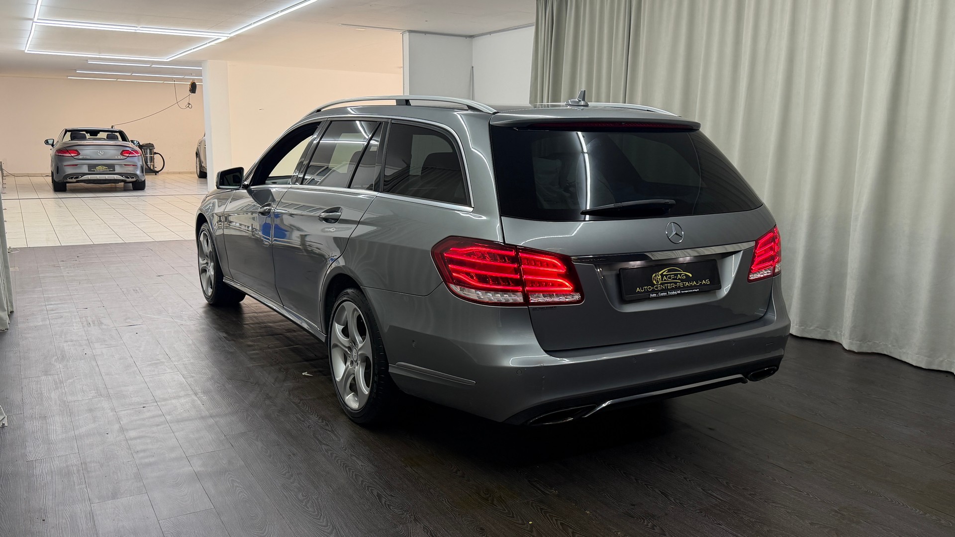 MERCEDES-BENZ E 220 CDI Avantgarde 7G-Tronic-image-5