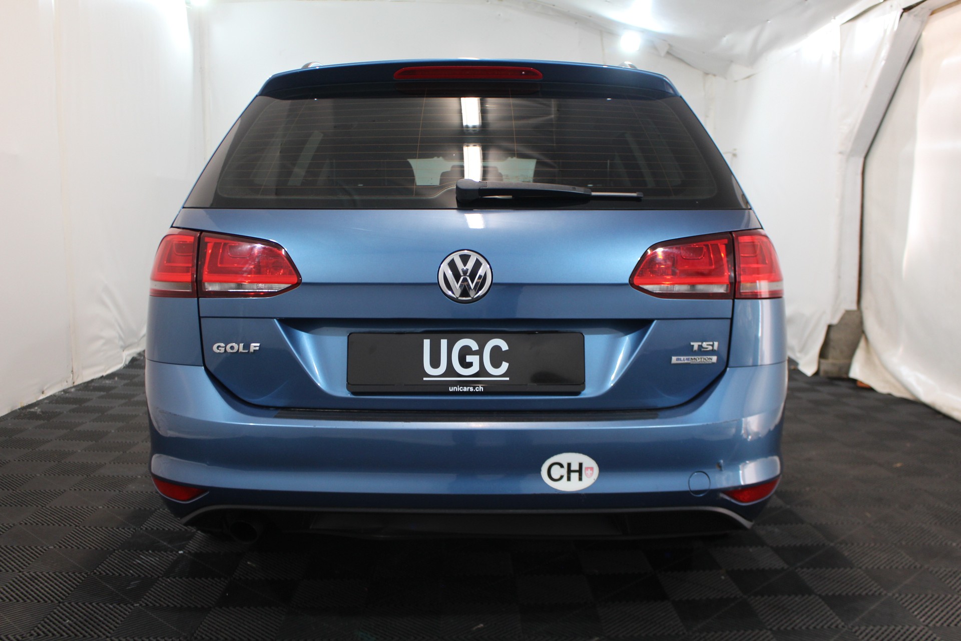 VW Golf VII Variant 1.2 TSI Trendline-image-4