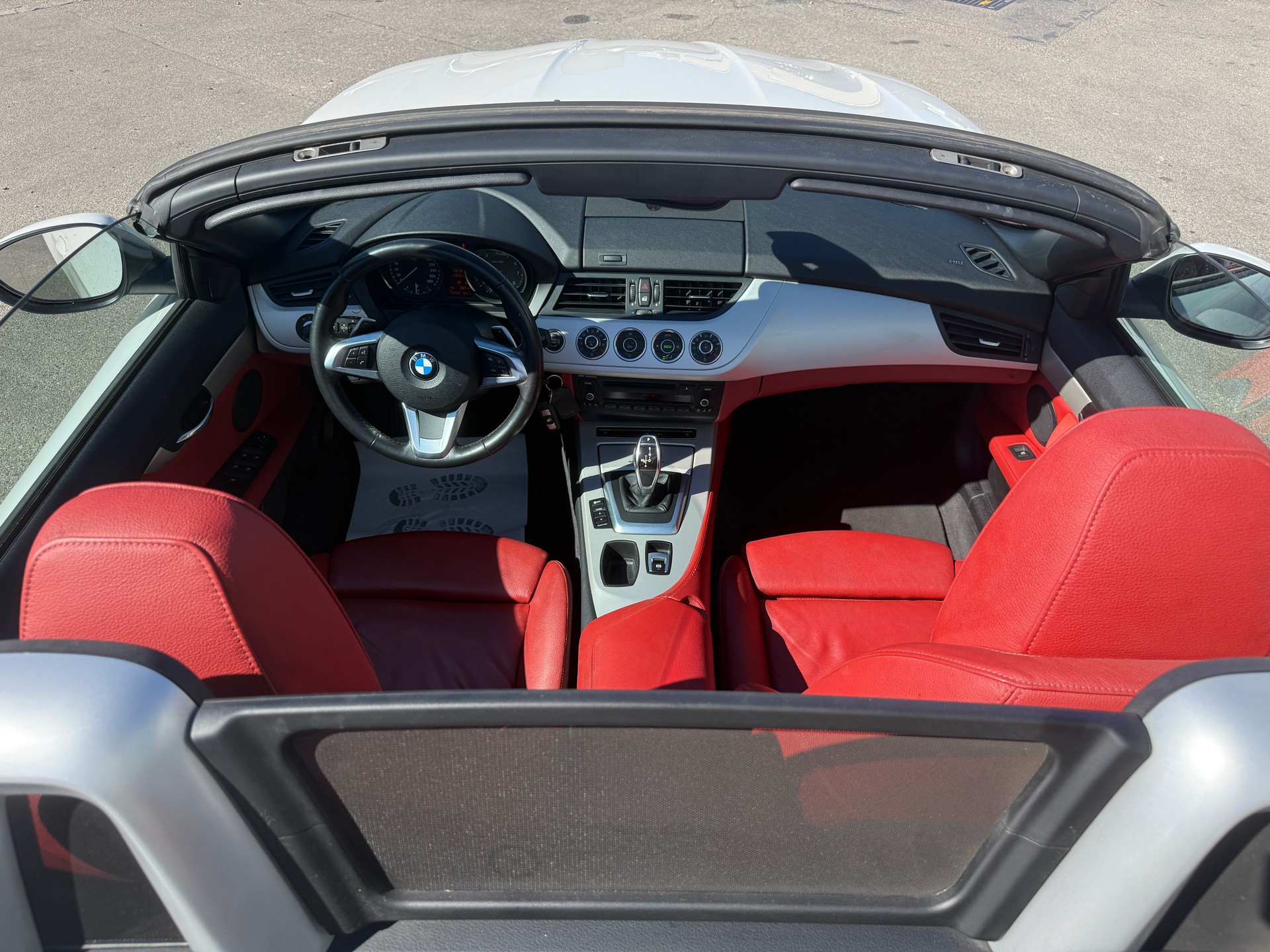 BMW Z4 sDrive20i Steptronic-image-9