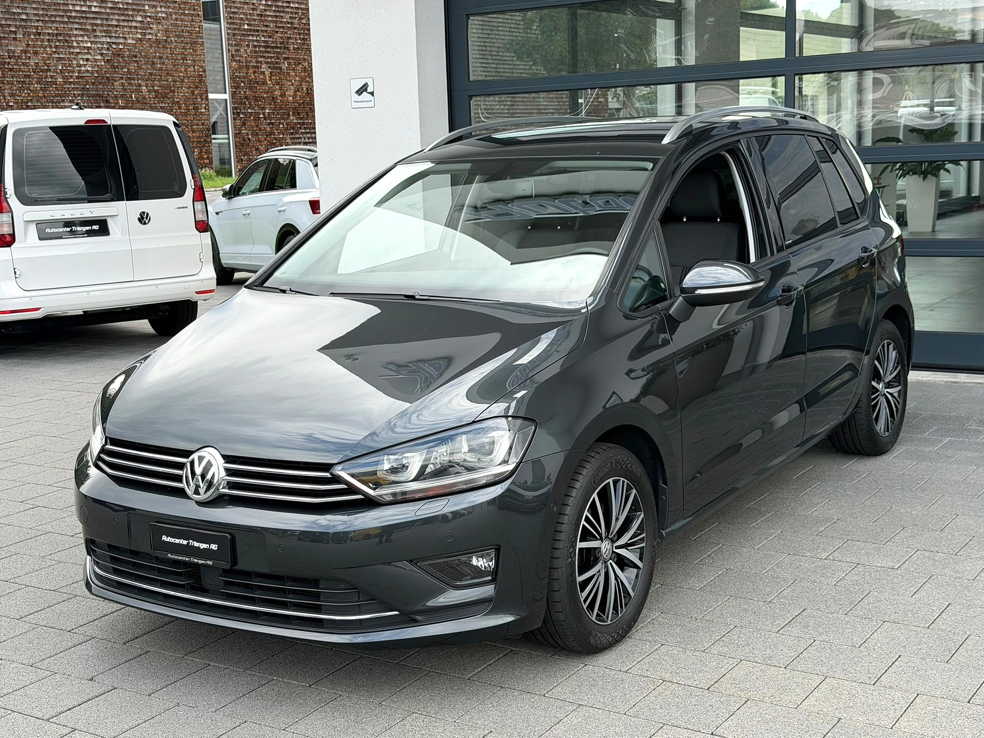 VW Golf Sportsvan 1.4 TSI Comfortline DSG-image-9