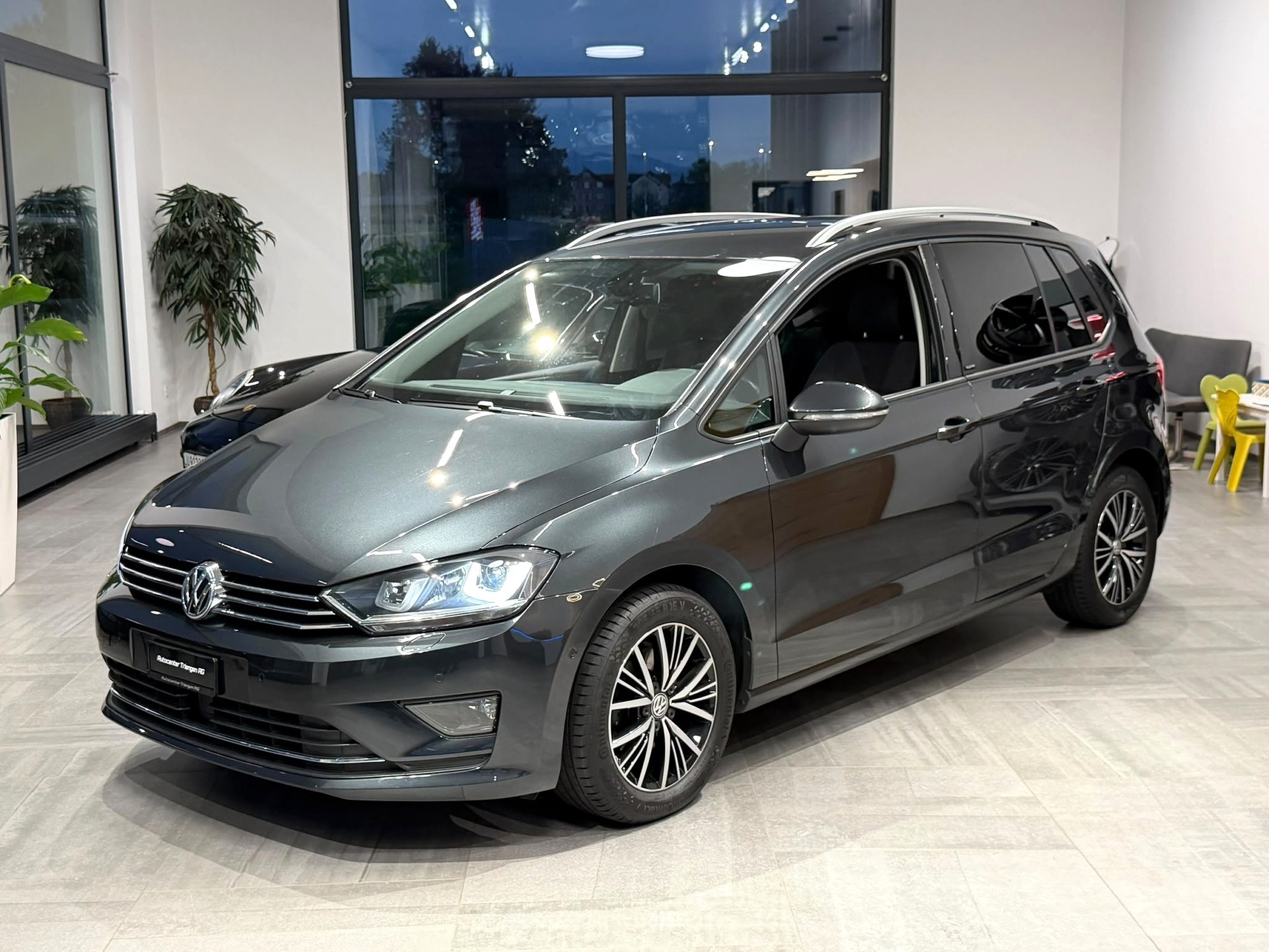 VW Golf Sportsvan 1.4 TSI Comfortline DSG-image-6