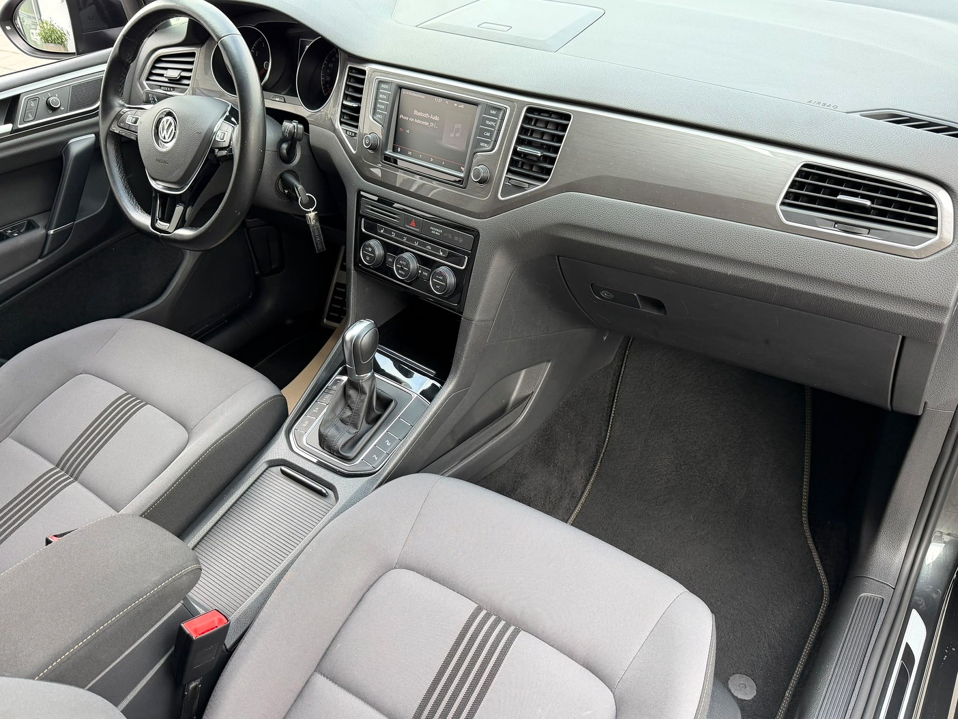 VW Golf Sportsvan 1.4 TSI Comfortline DSG-image-15
