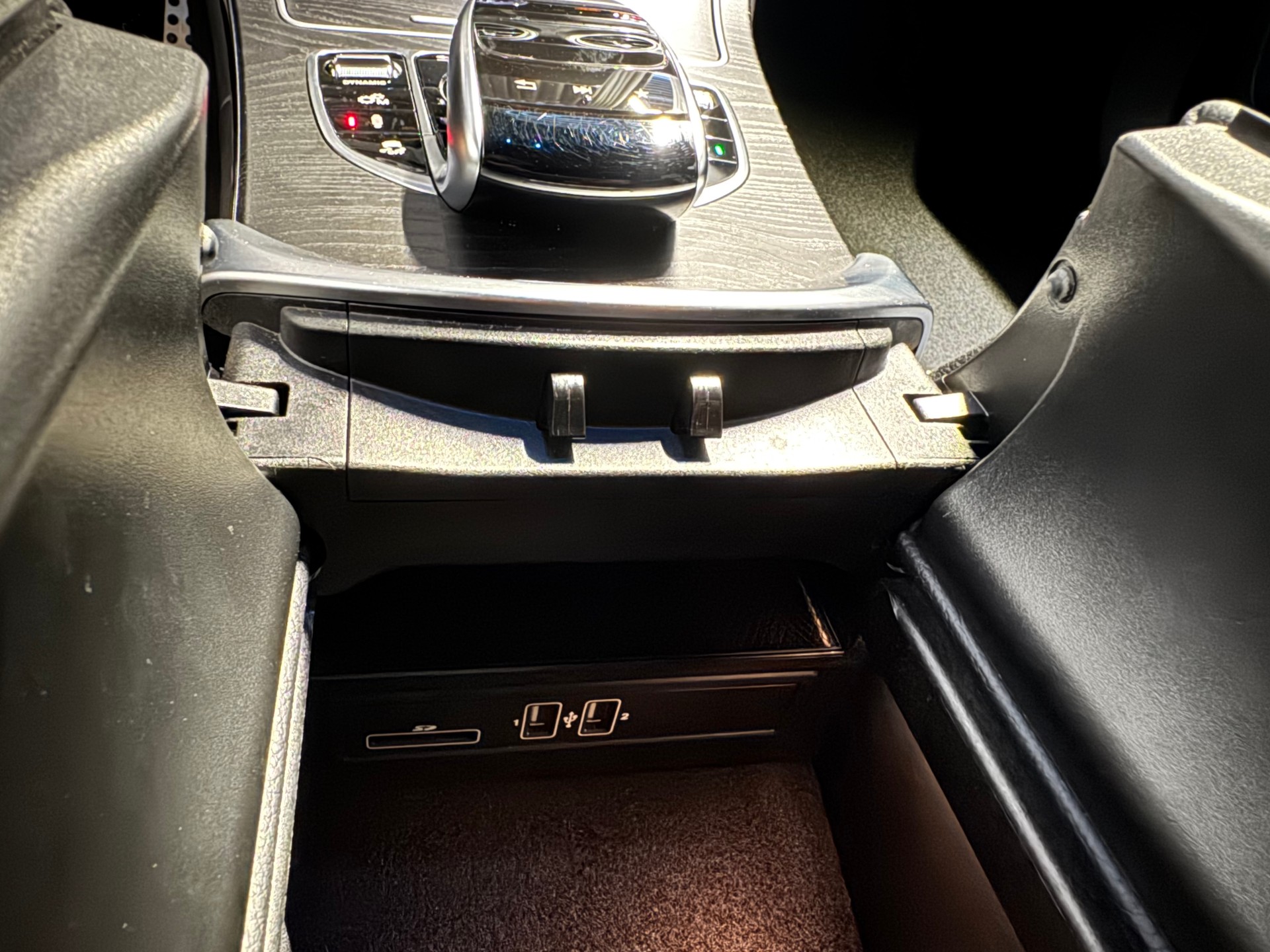 MERCEDES-BENZ C 43 AMG 4Matic 9G-Tronic (45)-image-16