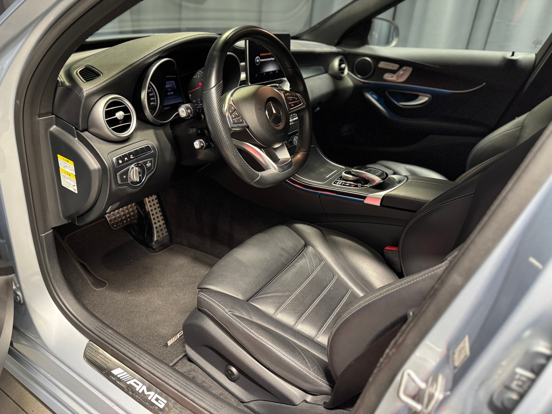 MERCEDES-BENZ C 43 AMG 4Matic 9G-Tronic (45)-image-7