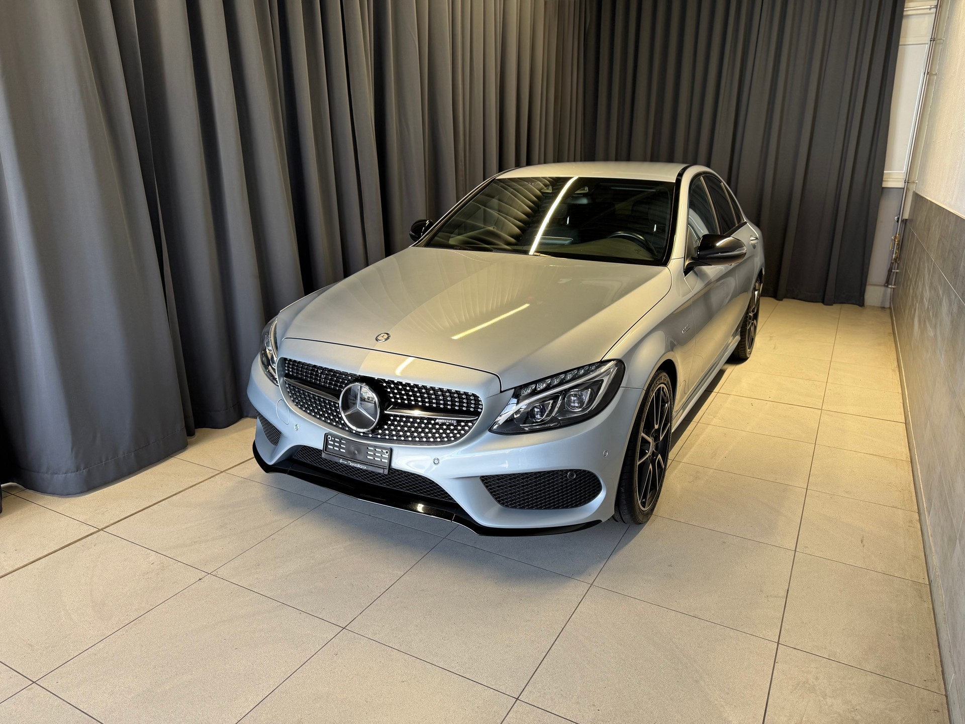 MERCEDES-BENZ C 43 AMG 4Matic 9G-Tronic (45)-image-2