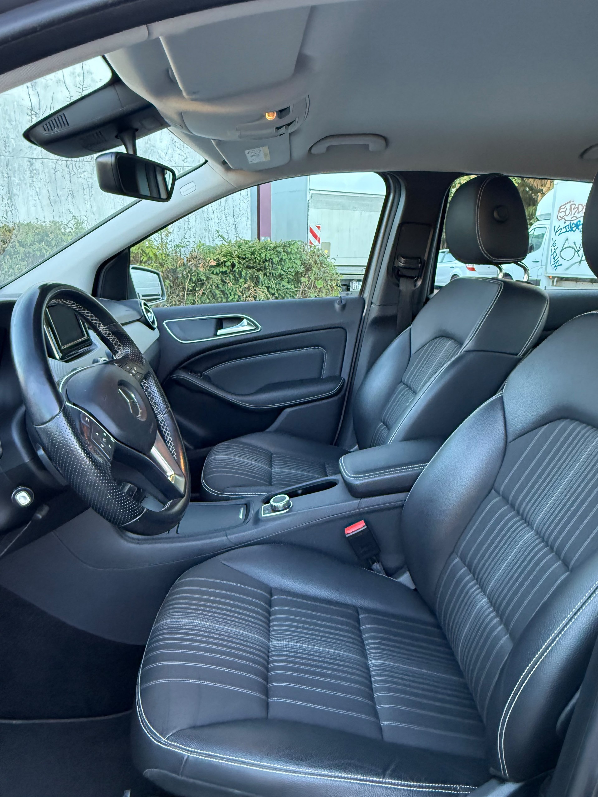 MERCEDES-BENZ B 180 CDI 7G-DCT-image-7