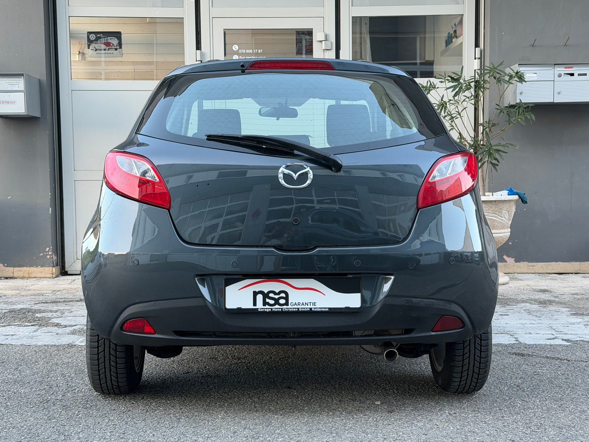 MAZDA 2 1.5i 16V Exclusive Automatic-image-5