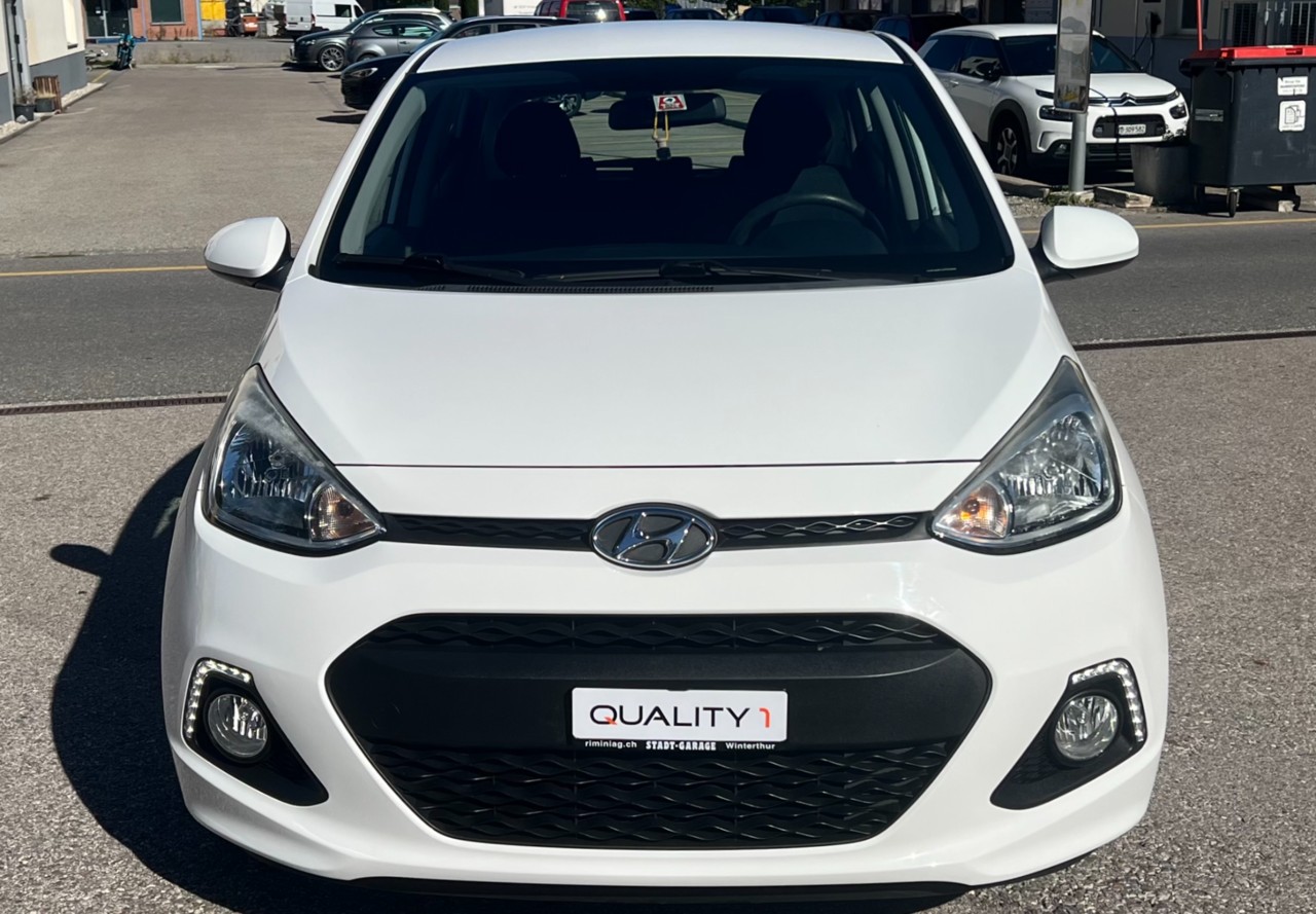 HYUNDAI i10 1.0 Style-image-2
