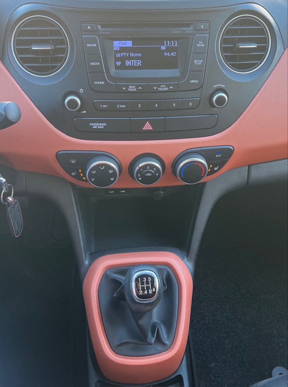 HYUNDAI i10 1.0 Style-image-11