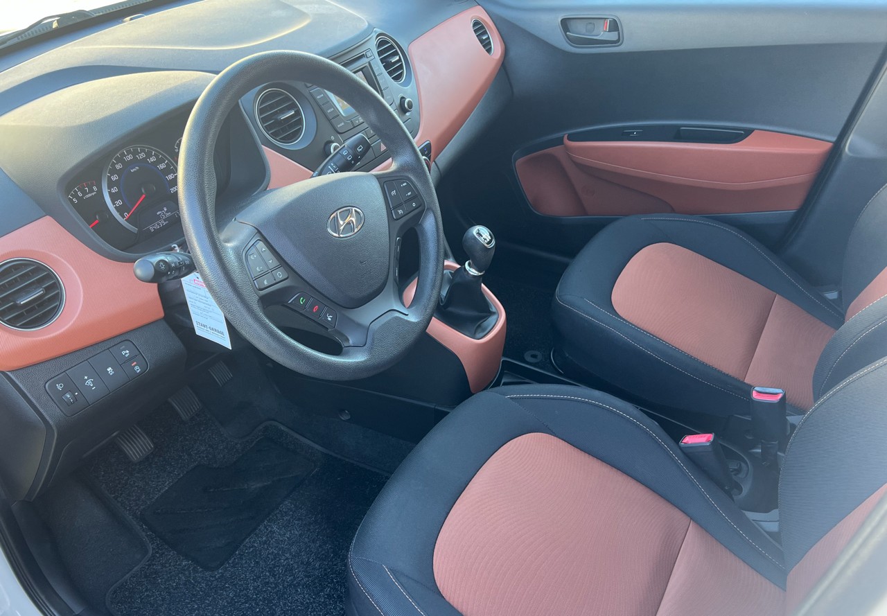 HYUNDAI i10 1.0 Style-image-6