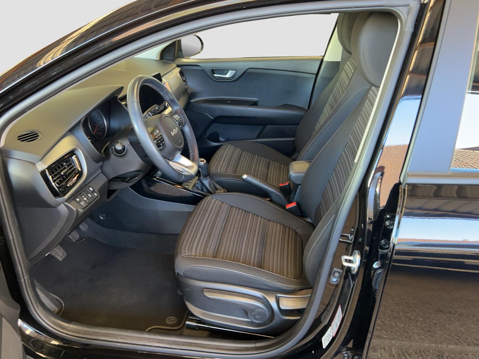 KIA Stonic 1.0 T-GDi Power Edition-image-6