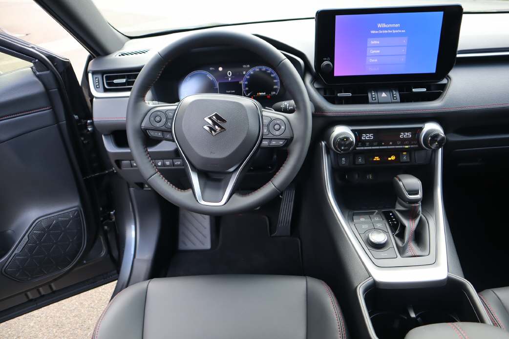 SUZUKI Across 2.5 PHEV Compact Top 4x4-image-6
