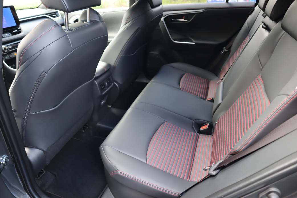 SUZUKI Across 2.5 PHEV Compact Top 4x4-image-8