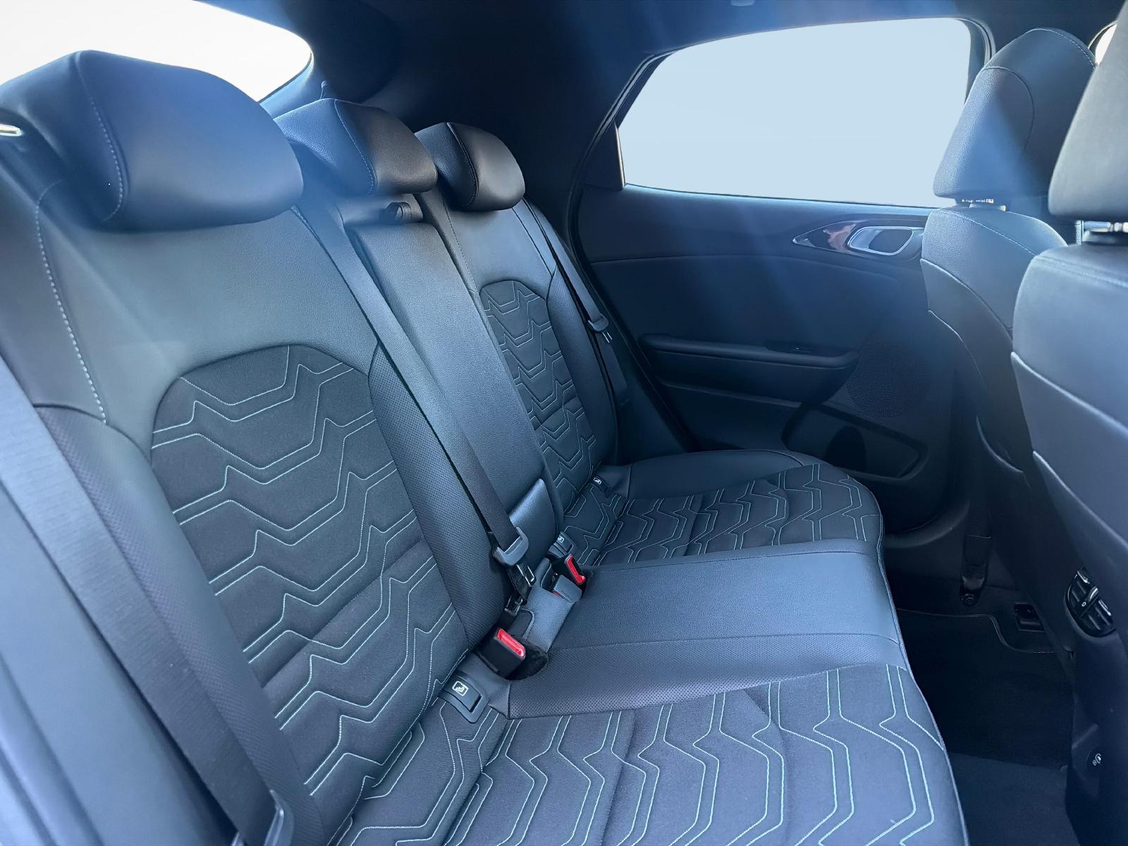 KIA XCeed 1.6 T-GDi Greydition-image-18