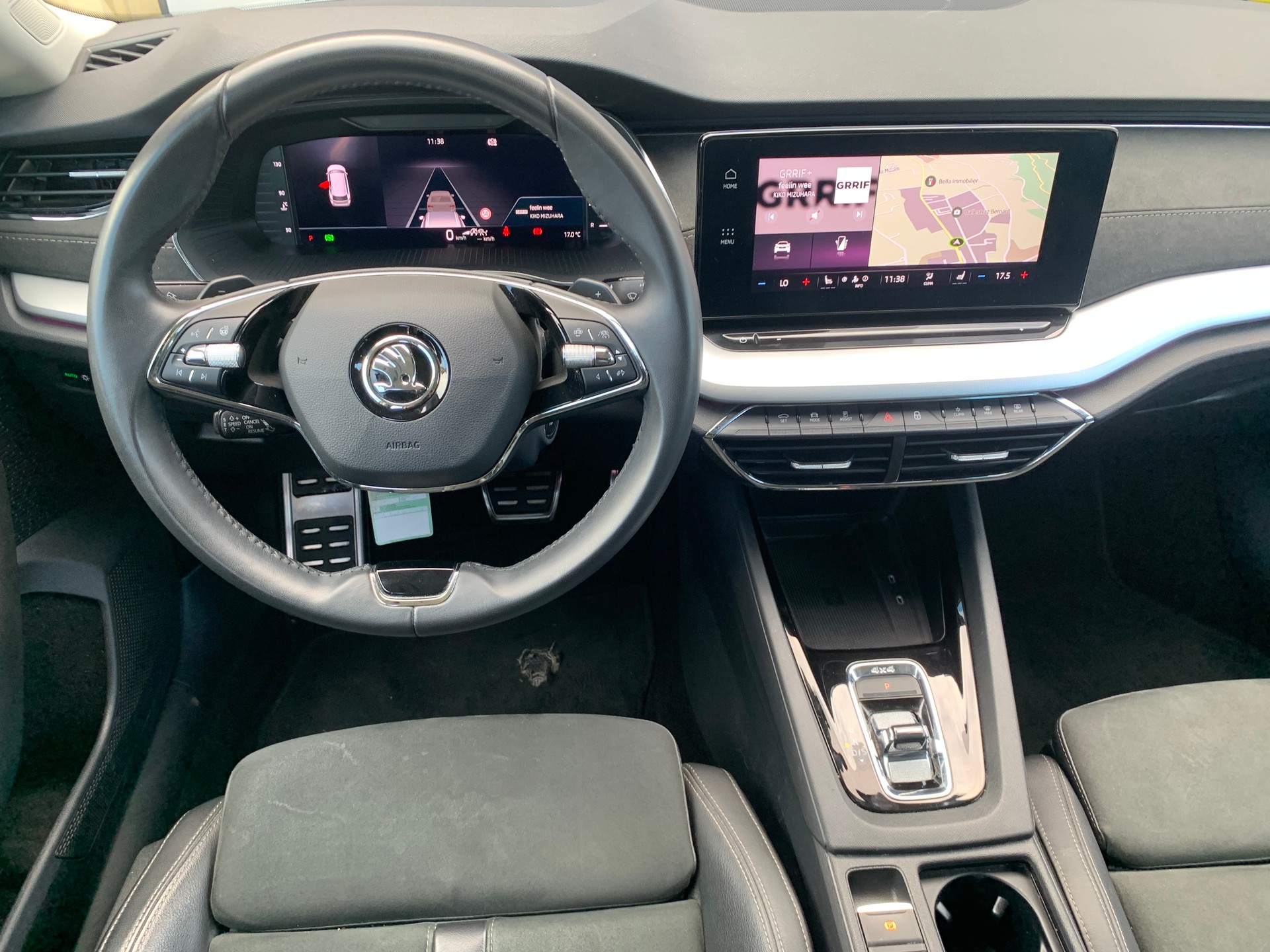 SKODA Octavia Combi 2.0 TSI DSG Scout 4x4-image-14