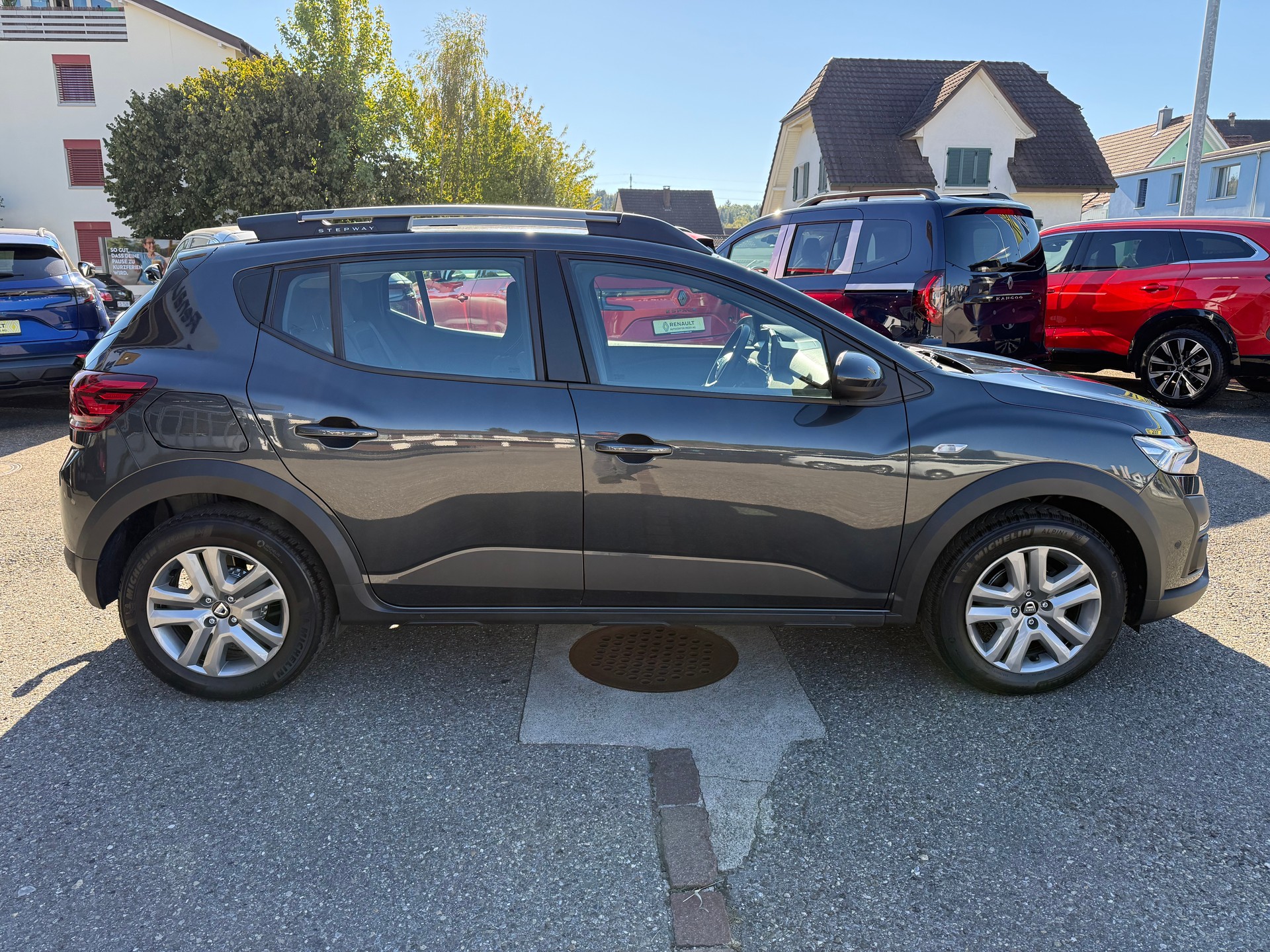 DACIA Sandero Stepway TCe 90 Comfort-image-6