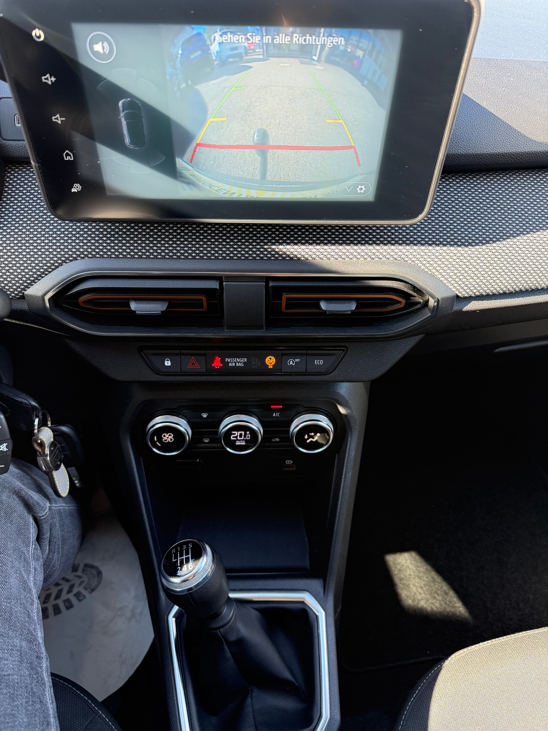 DACIA Sandero Stepway TCe 90 Comfort-image-13