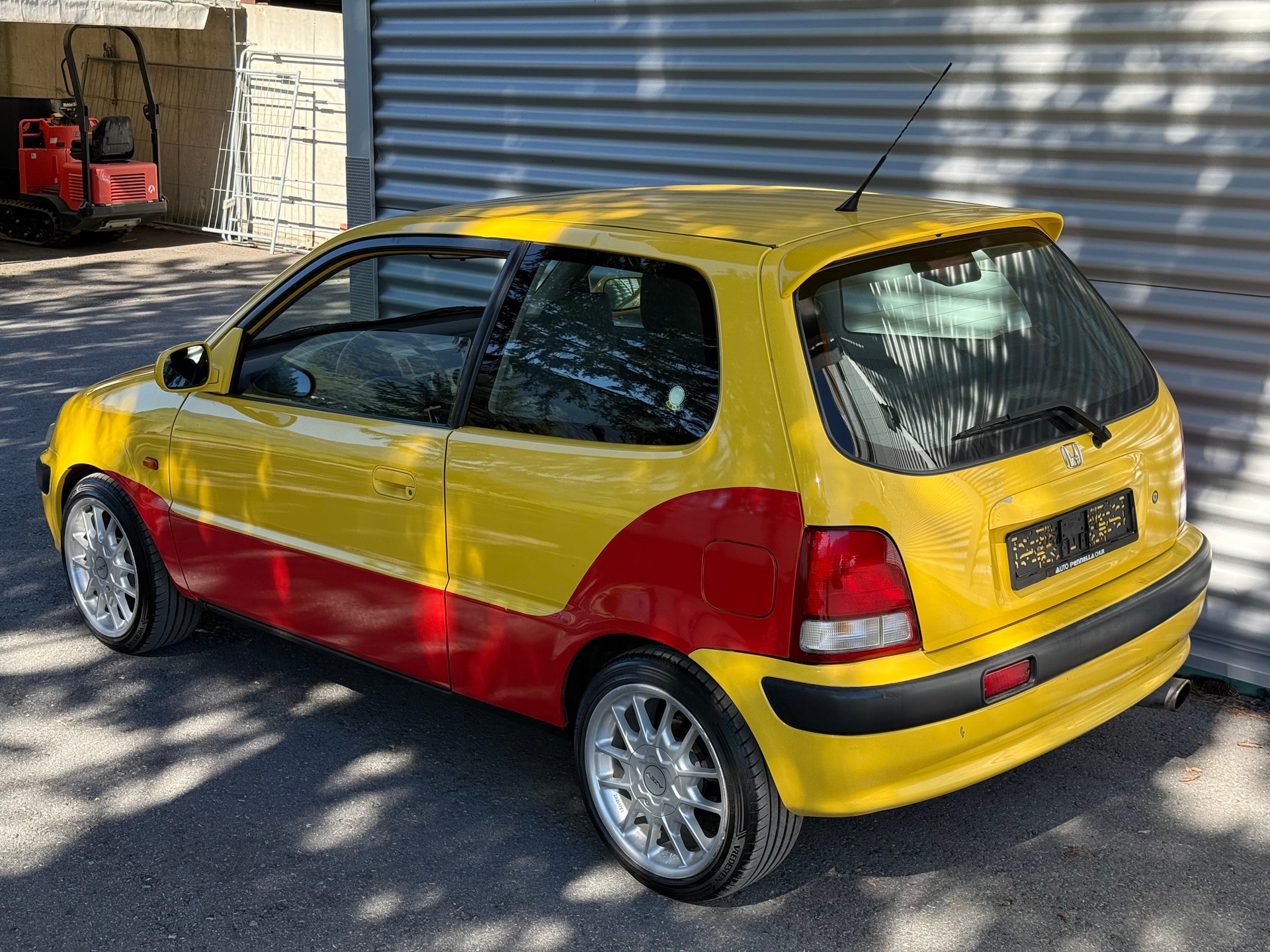 HONDA Logo 1.3i Super Joker-image-2