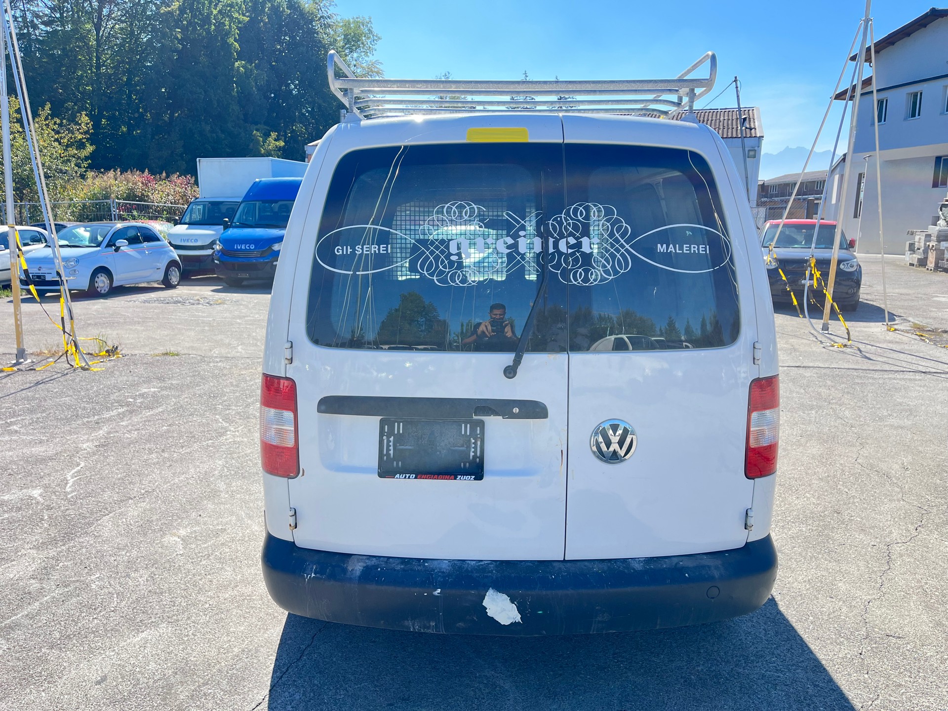 VW Caddy 1.4-image-5
