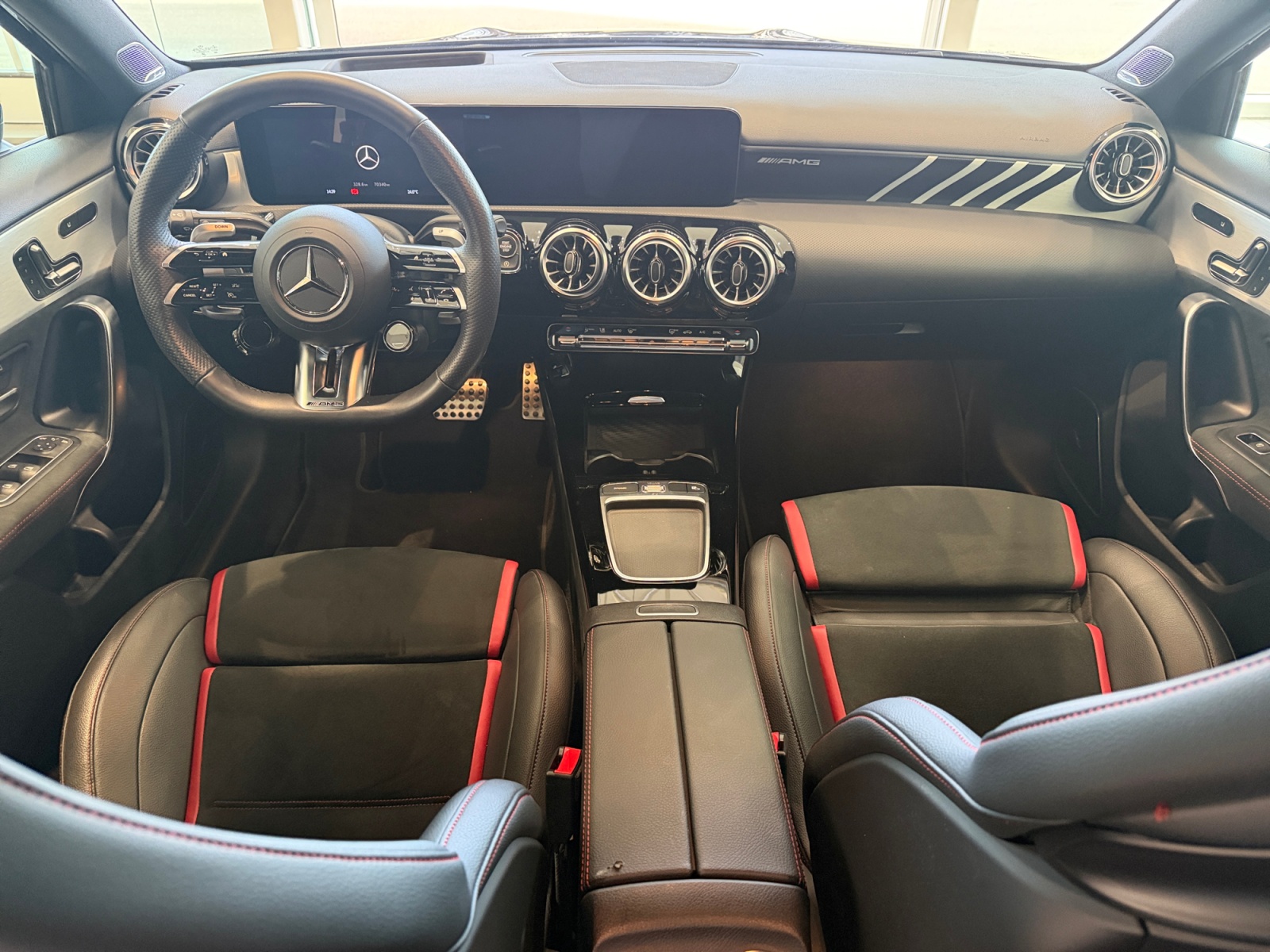 MERCEDES-BENZ A AMG 45 S 4Matic+ 8G-DCT-image-9