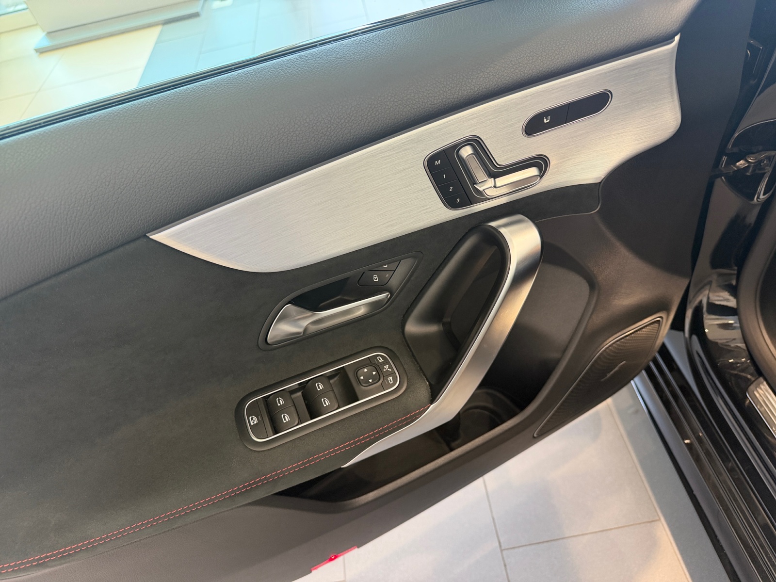 MERCEDES-BENZ A AMG 45 S 4Matic+ 8G-DCT-image-17