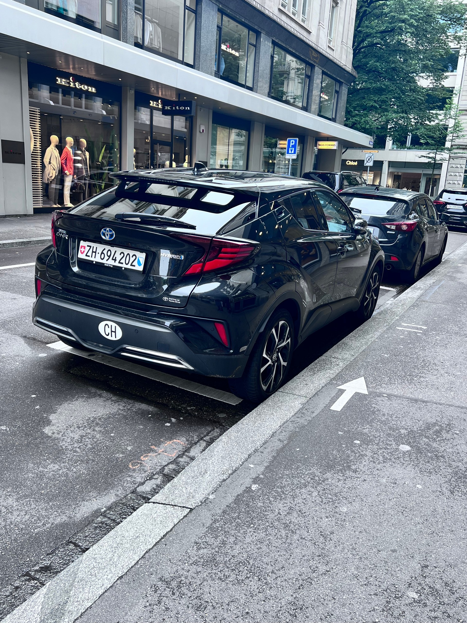TOYOTA 2.0 VVTi HSD Trend-image-8