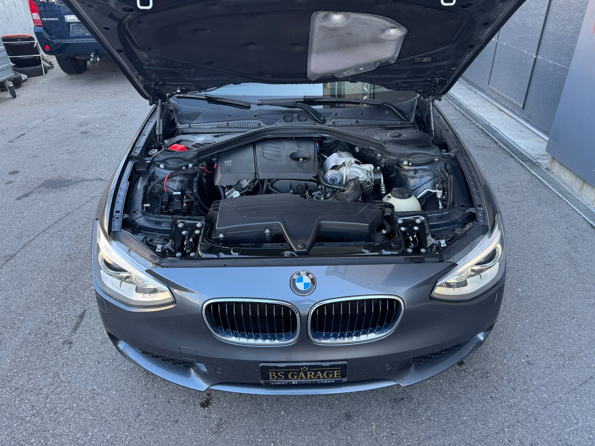 BMW 116i Urban Line Steptronic-image-3
